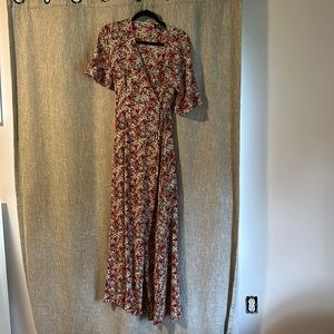 Lulus maxi floral dress